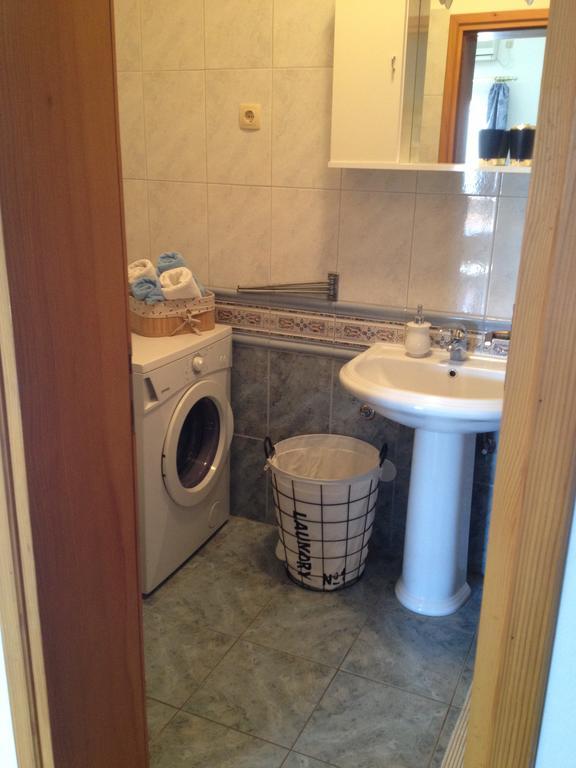 Apartments Tomic Biograd Na Moru Exterior foto