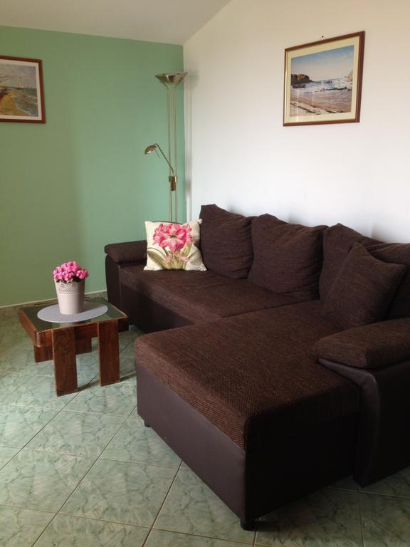 Apartments Tomic Biograd Na Moru Exterior foto